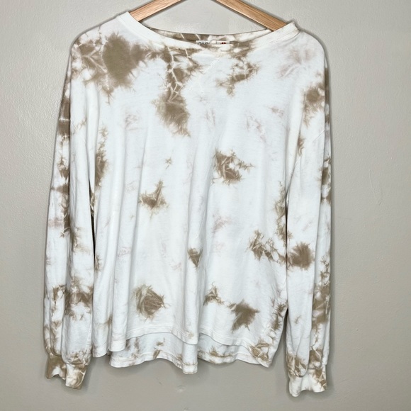 C&C California Sweaters - C&C California Green/White Tie Dye Light Weight Long Sleeve Sweater Size Medium